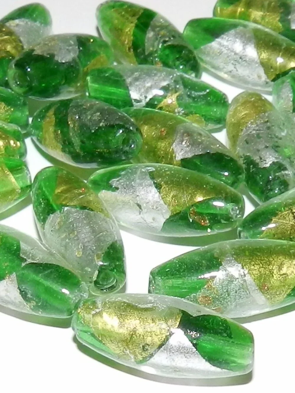 G3091 Green Gold & Silver Foil 24mm Oval Handmade Lampwork Glass Beads 10pc